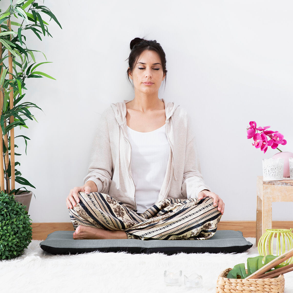 V12HFC089C2F6869908D2C798F241434B196R5277637P9